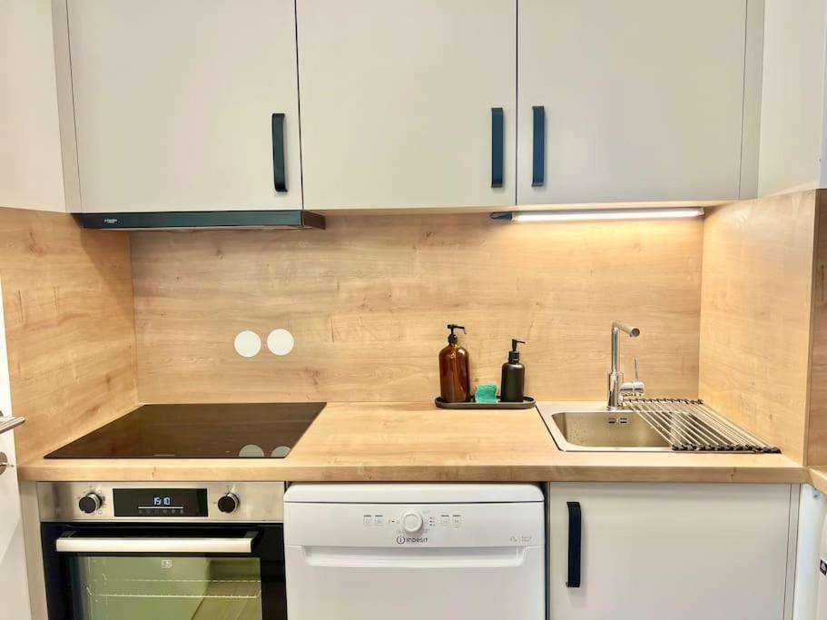 T3 Carducci Terrasse Apartment Бонвил Екстериор снимка