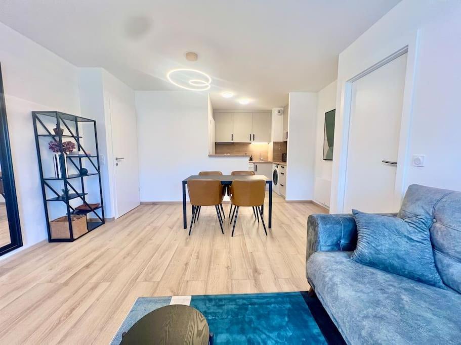 T3 Carducci Terrasse Apartment Бонвил Екстериор снимка