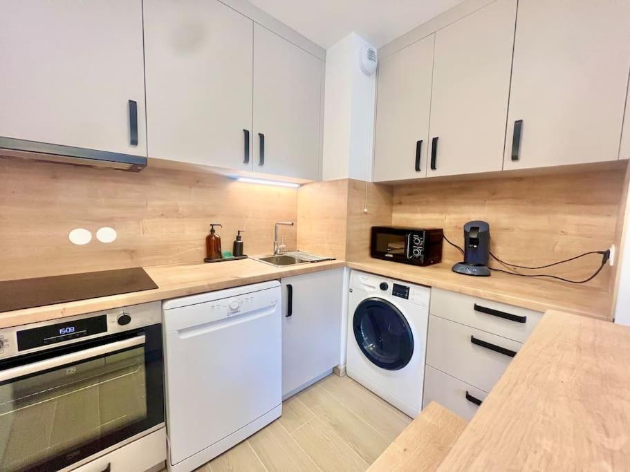 T3 Carducci Terrasse Apartment Бонвил Екстериор снимка